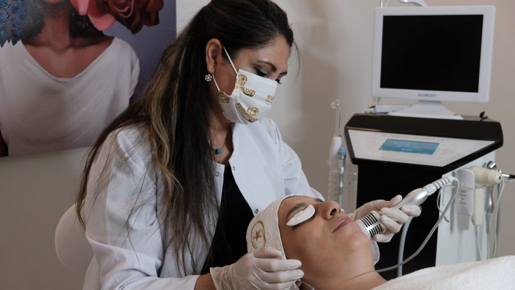 Aylin Kutupyıldızı