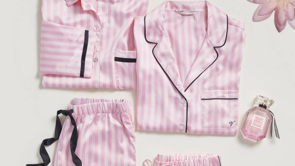 VICTORIA’S SECRET..