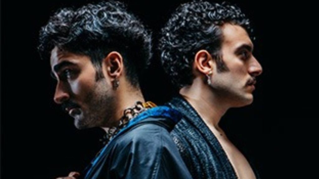 dolu kadehi ters tut