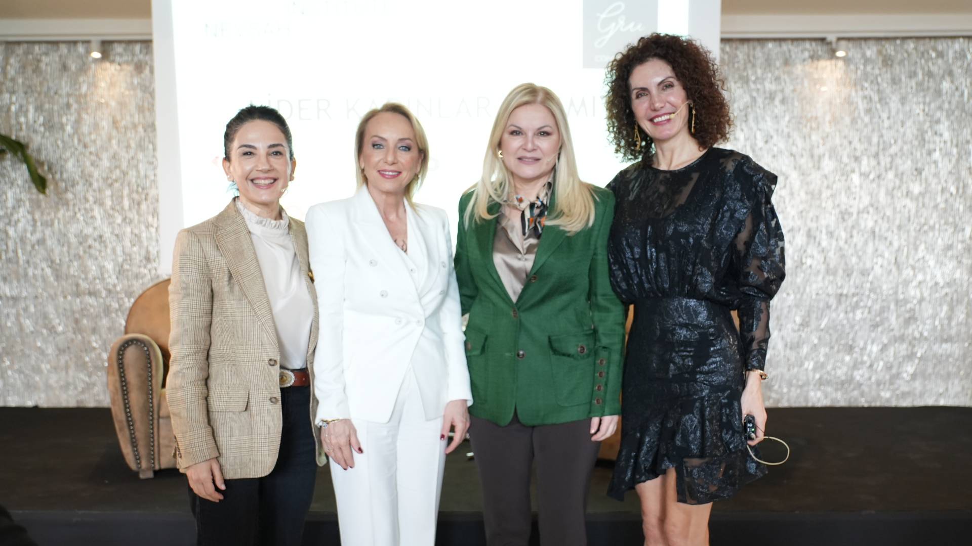 Lider Kadınlar Summit ile Güçlü Kadınlar Güçlü Yarınlar!