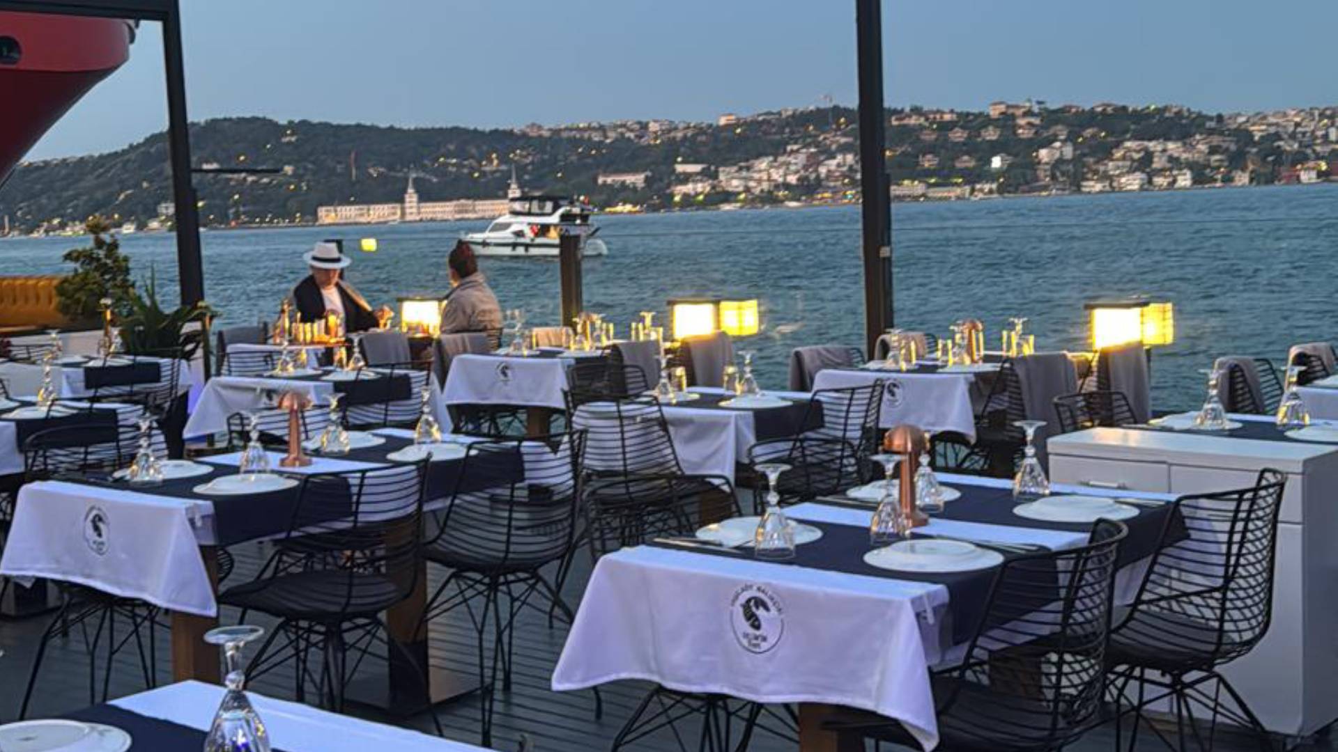 İstanbul’da Denize Sıfır Şıklık ve Lezzetin Yeni Adresi “Yeşilköy Balıkçısı Sortie”