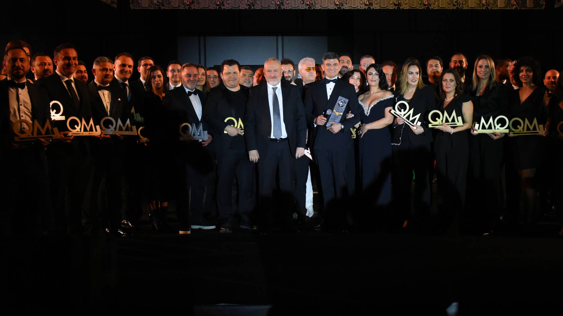 Turizmin Yıldızları QM Awards’ta Parladı..